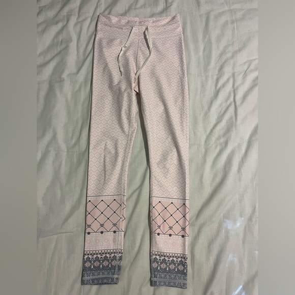 Sarah’s Day x White Fox Active Vinyasa Leggings - Picture 3 of 3